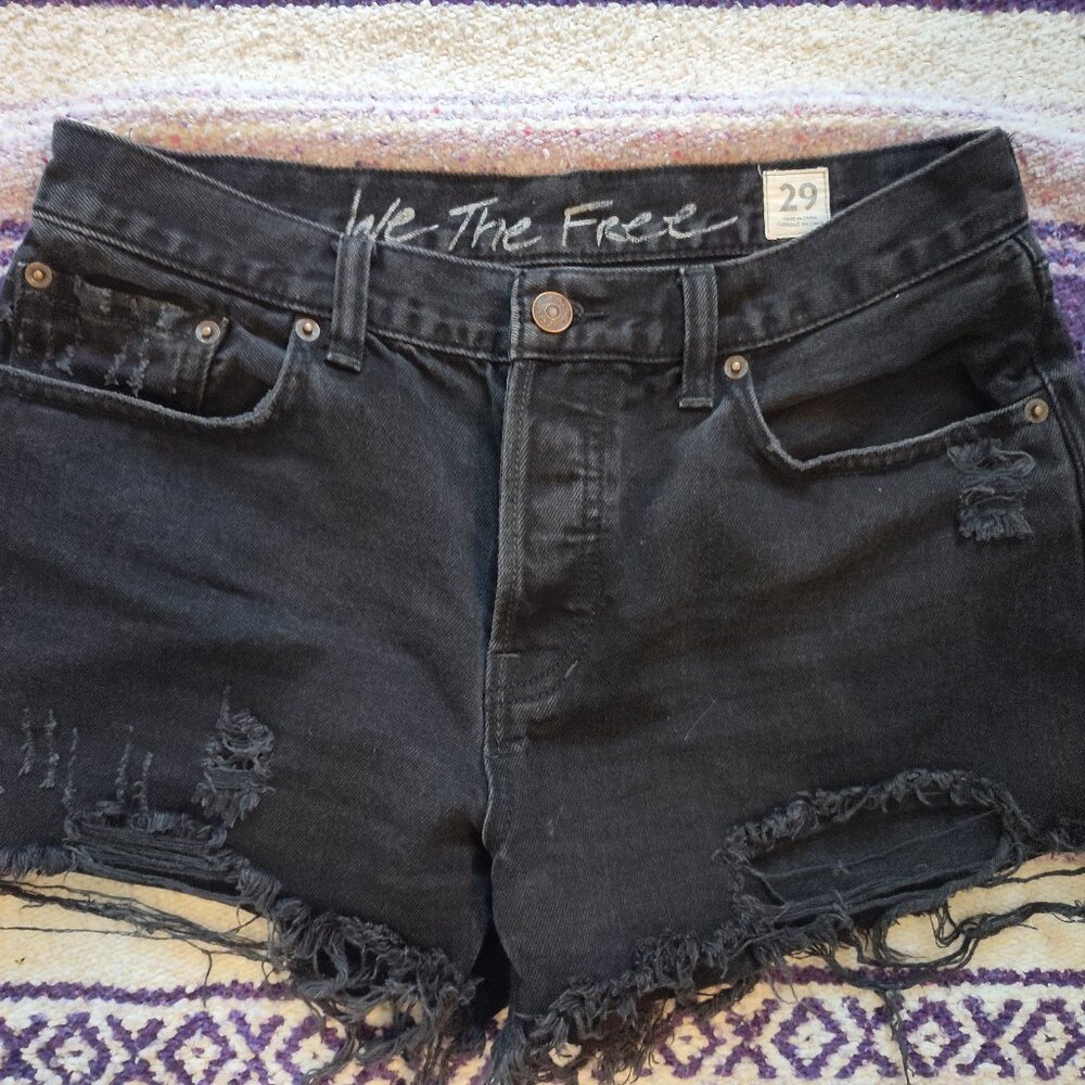 Free People Sofia Short in Black size 29 - Picture 5 of 7